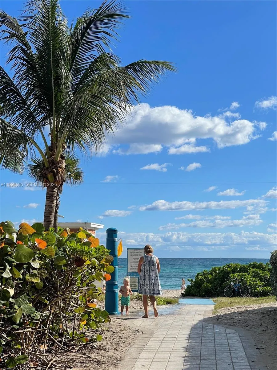 1817 S Ocean Dr # 221, Hallandale Beach FL 33009