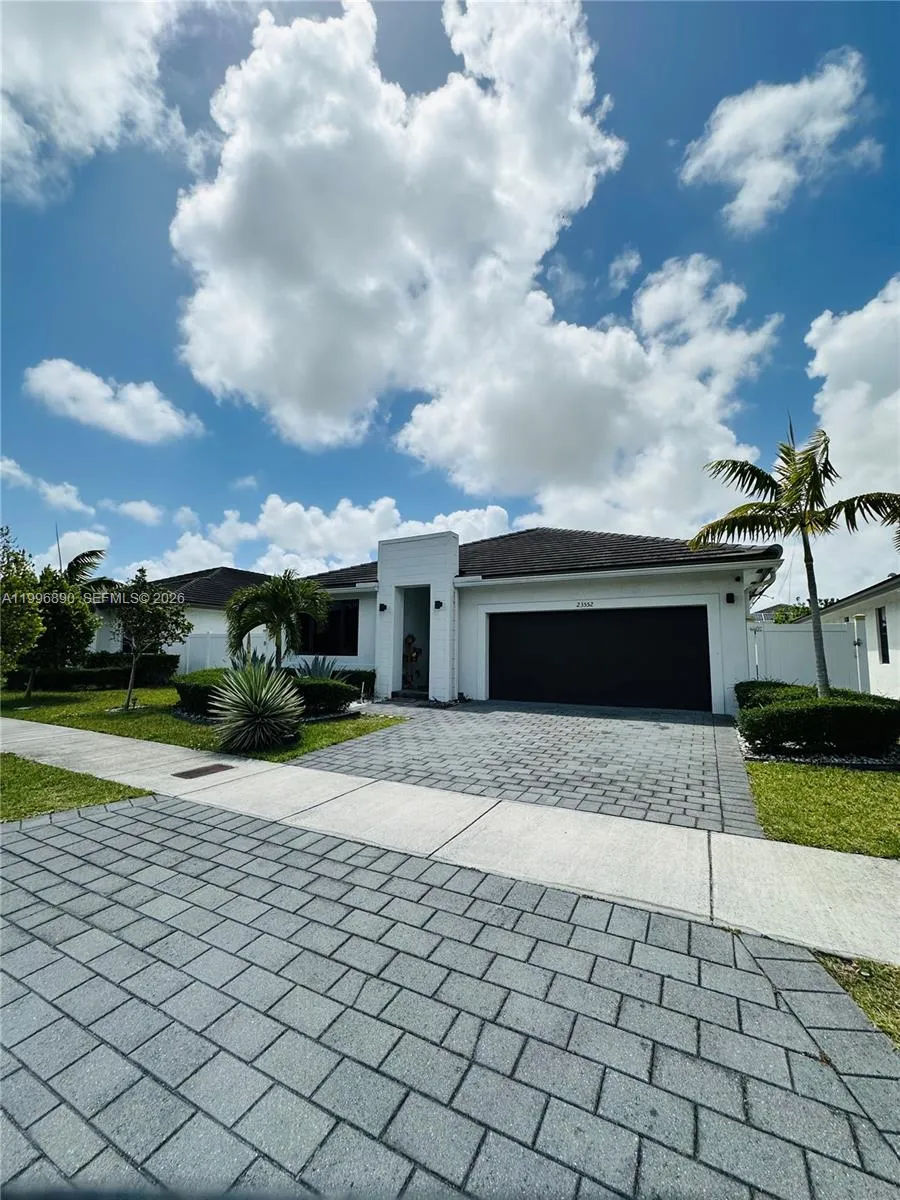 23552 SW 107th Pl, Homestead FL 33032