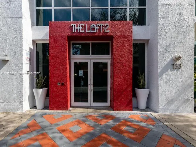 133 NE 2nd Ave # 3306, Miami FL 33132