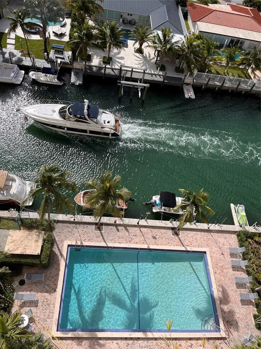 2350 NE 135th St # 308, North Miami FL 33181