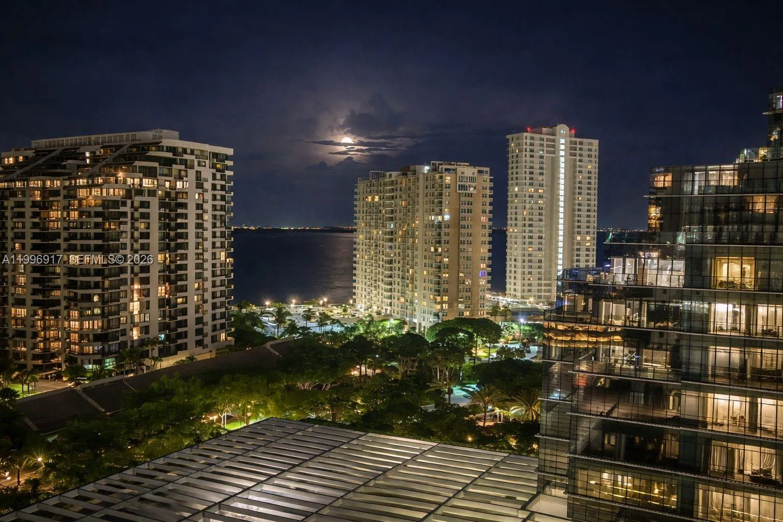 701 Brickell Key Blvd # 1611, Miami FL 33131