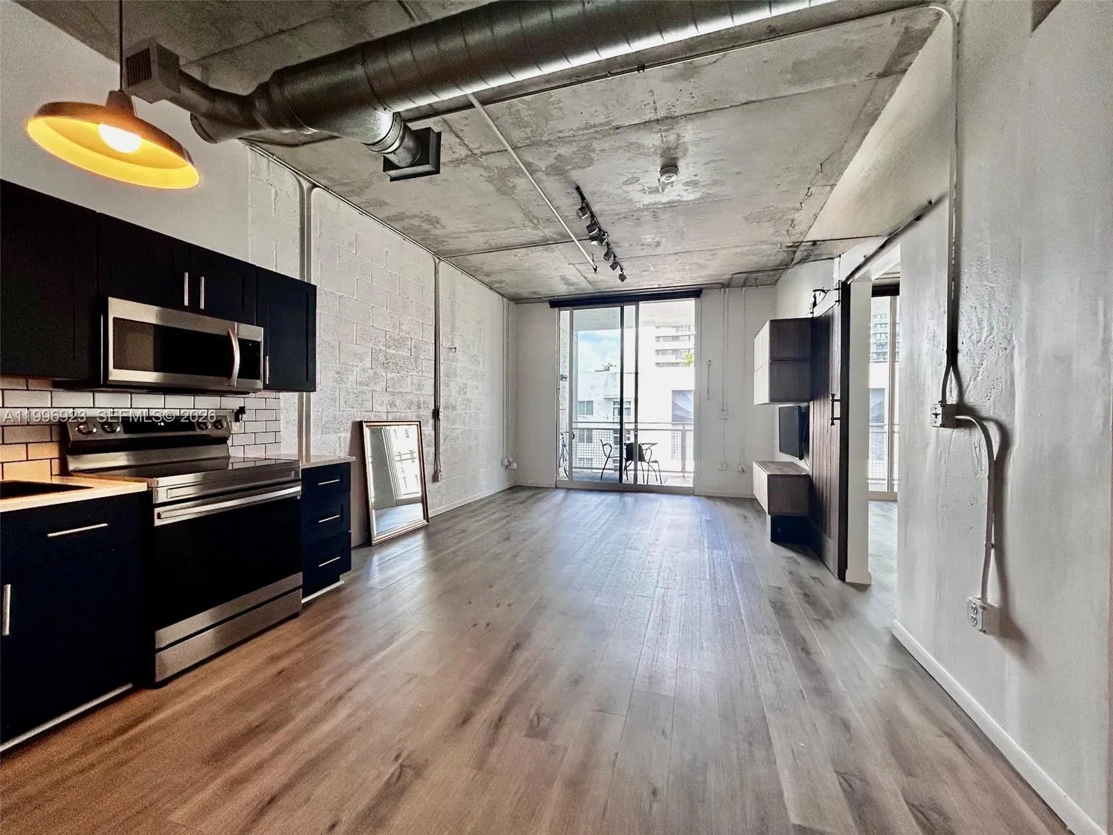 444 NE 30th St # 707, Miami FL 33137