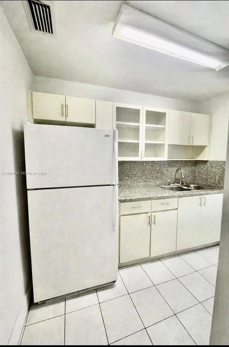 2530 NW 152nd St, Miami Gardens FL 33054