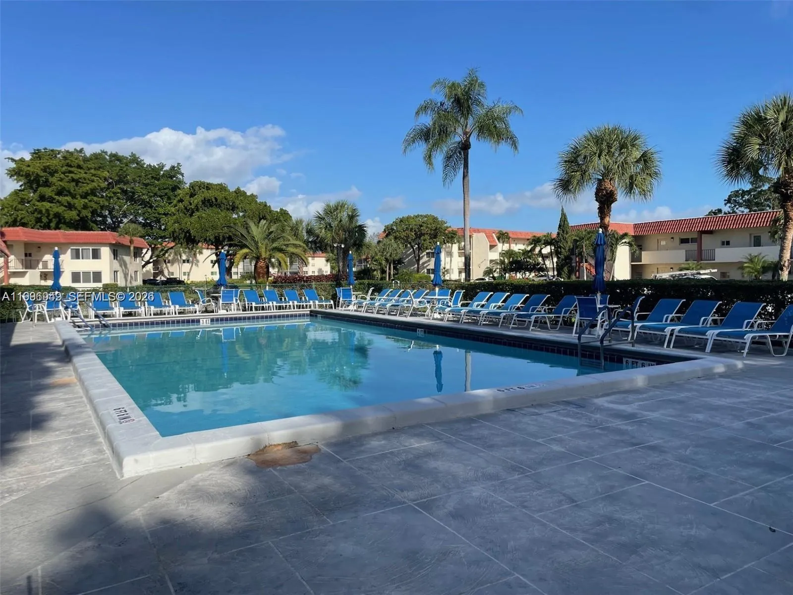 1 bedroom 1 bath for sale at 8940 S Hollybrook Blvd # 306, Pembroke Pines FL 33025