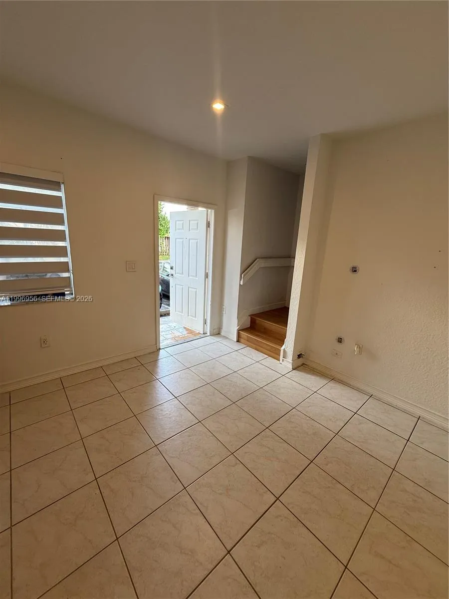 17084 SW 138th Ct, Miami FL 33177