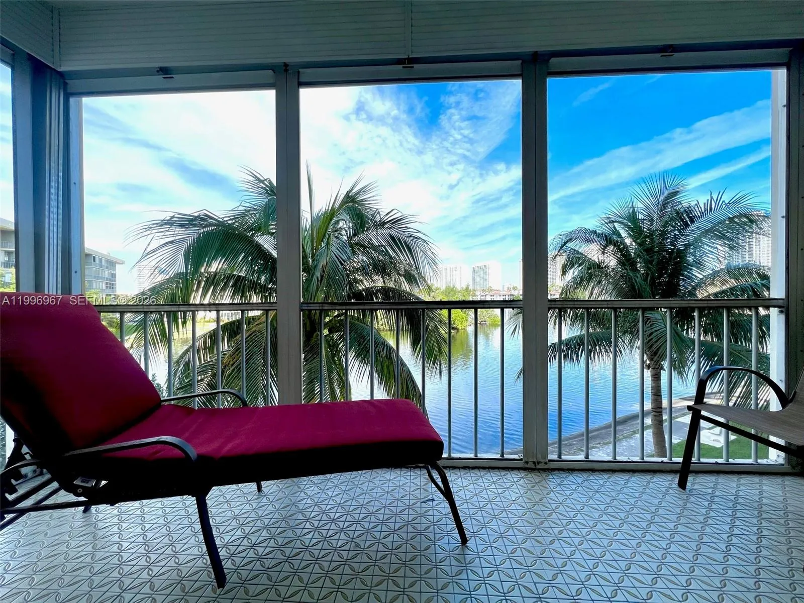 3030 Marcos Dr # T302, Aventura FL 33160