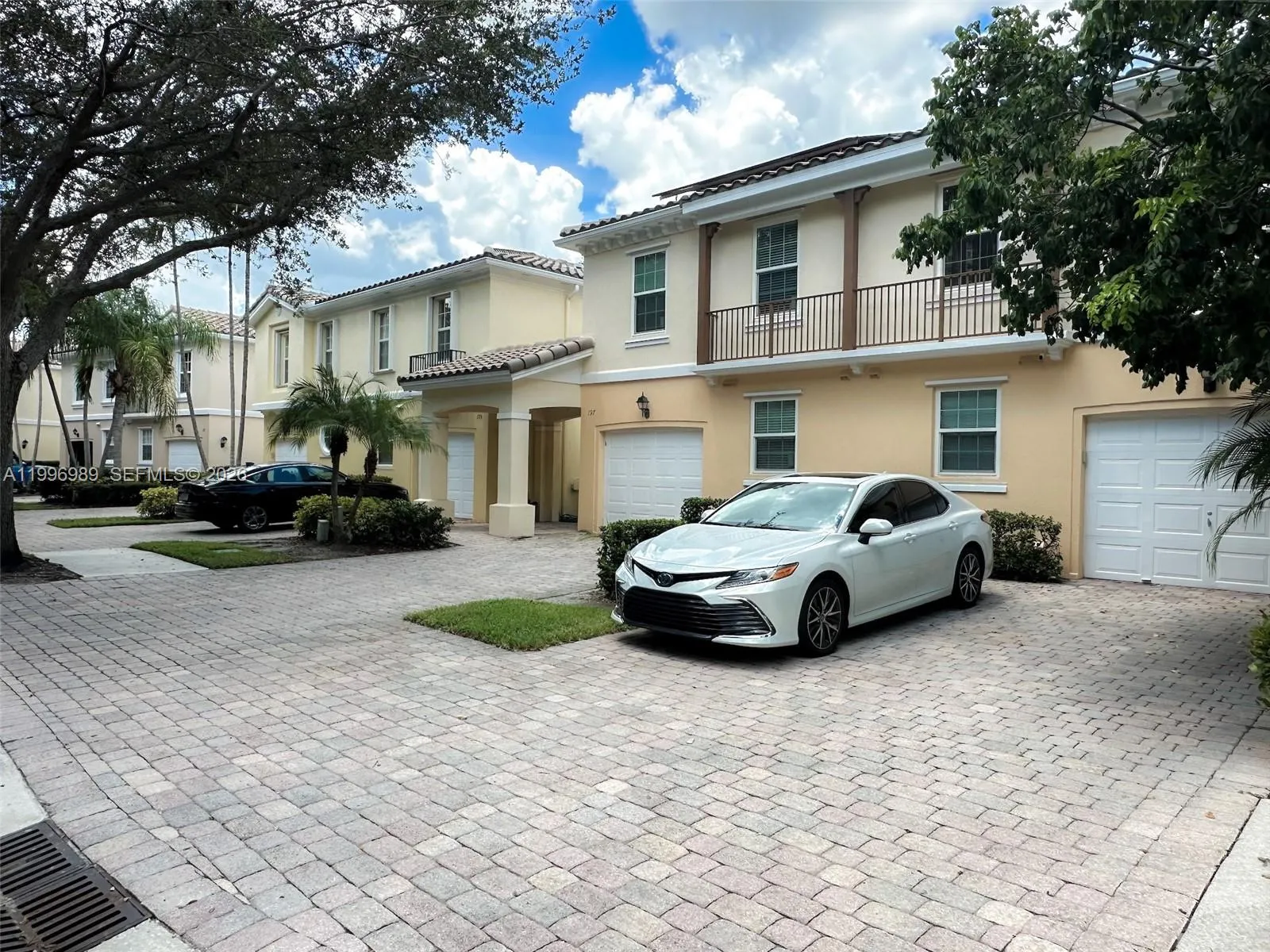 197 Santa Barbara Way, Palm Beach Gardens FL 33410