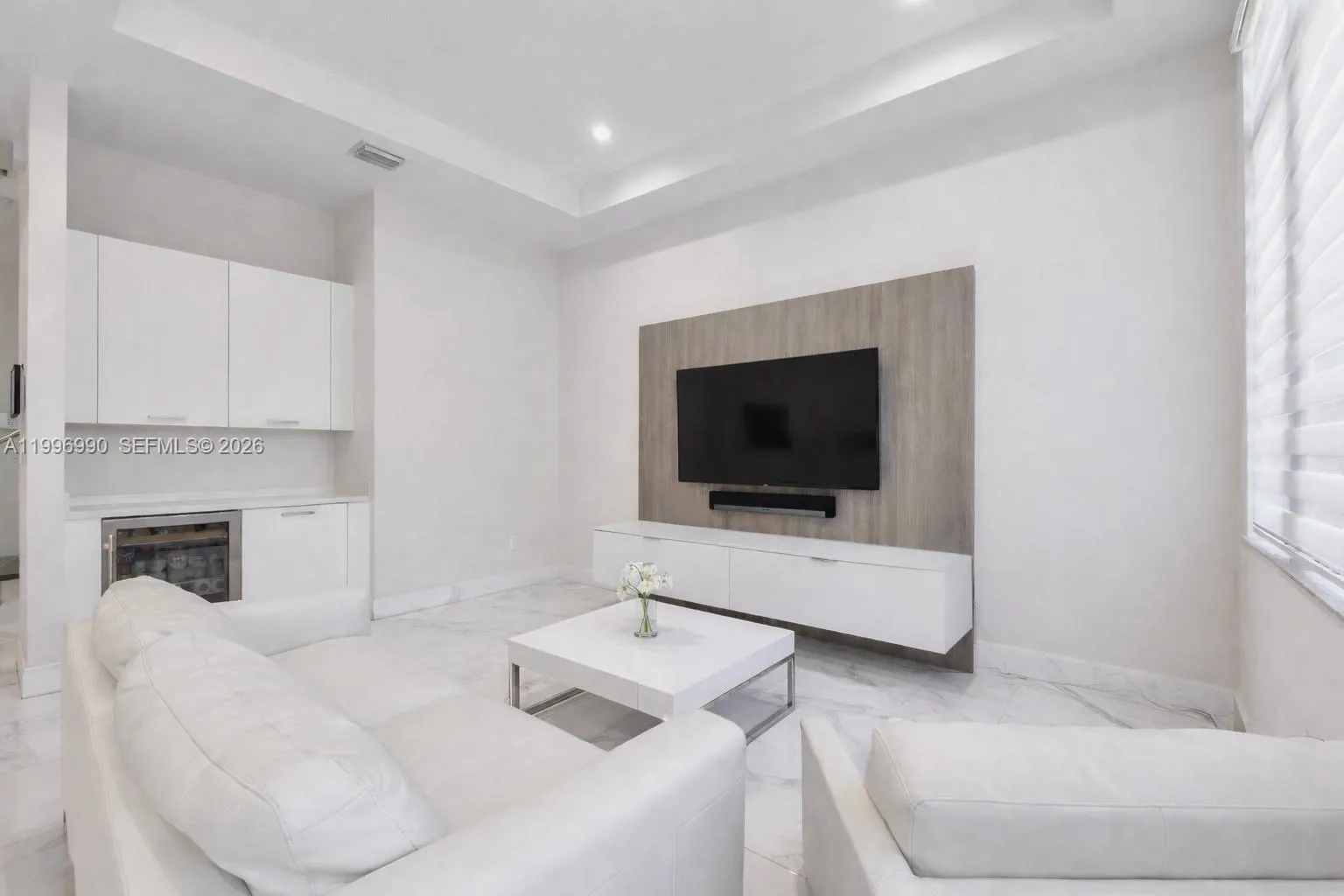 8424 NW 51st Ter, Doral FL 33166