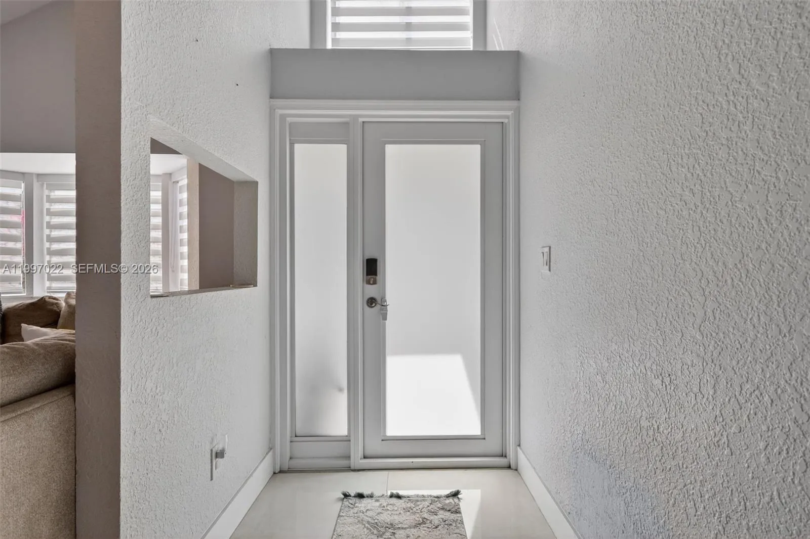 18198 NW 61st Ct, Hialeah FL 33015