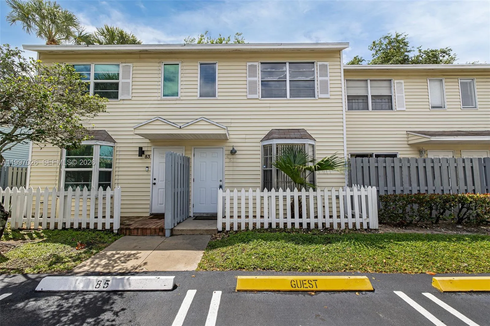 85 SW 3rd St, Pompano Beach FL 33060