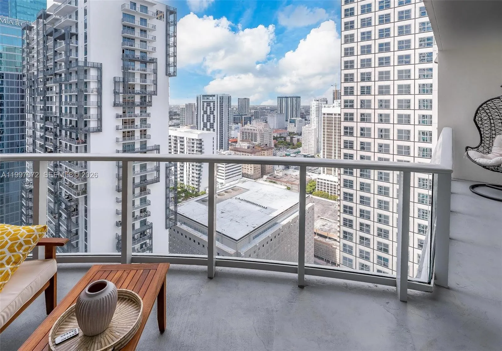 300 S Biscayne Blvd # 3607, Miami FL 33131