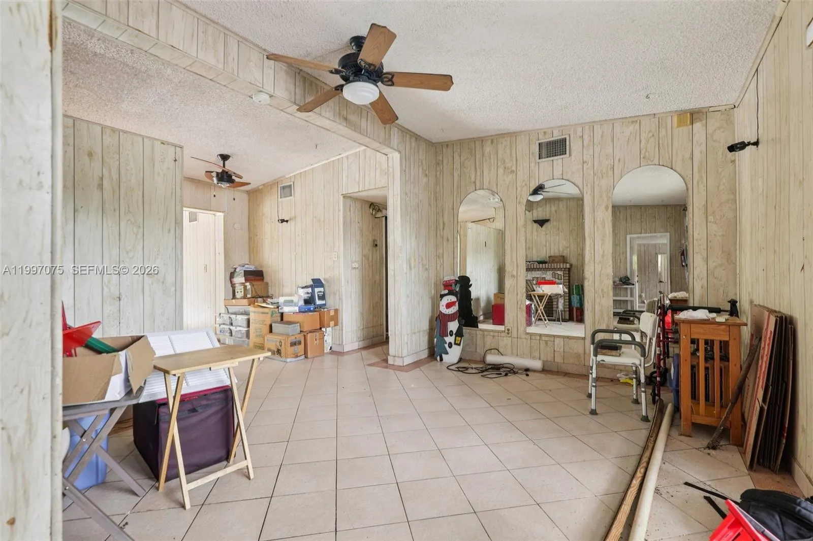 1611 NE 42nd Ct, Pompano Beach FL 33064