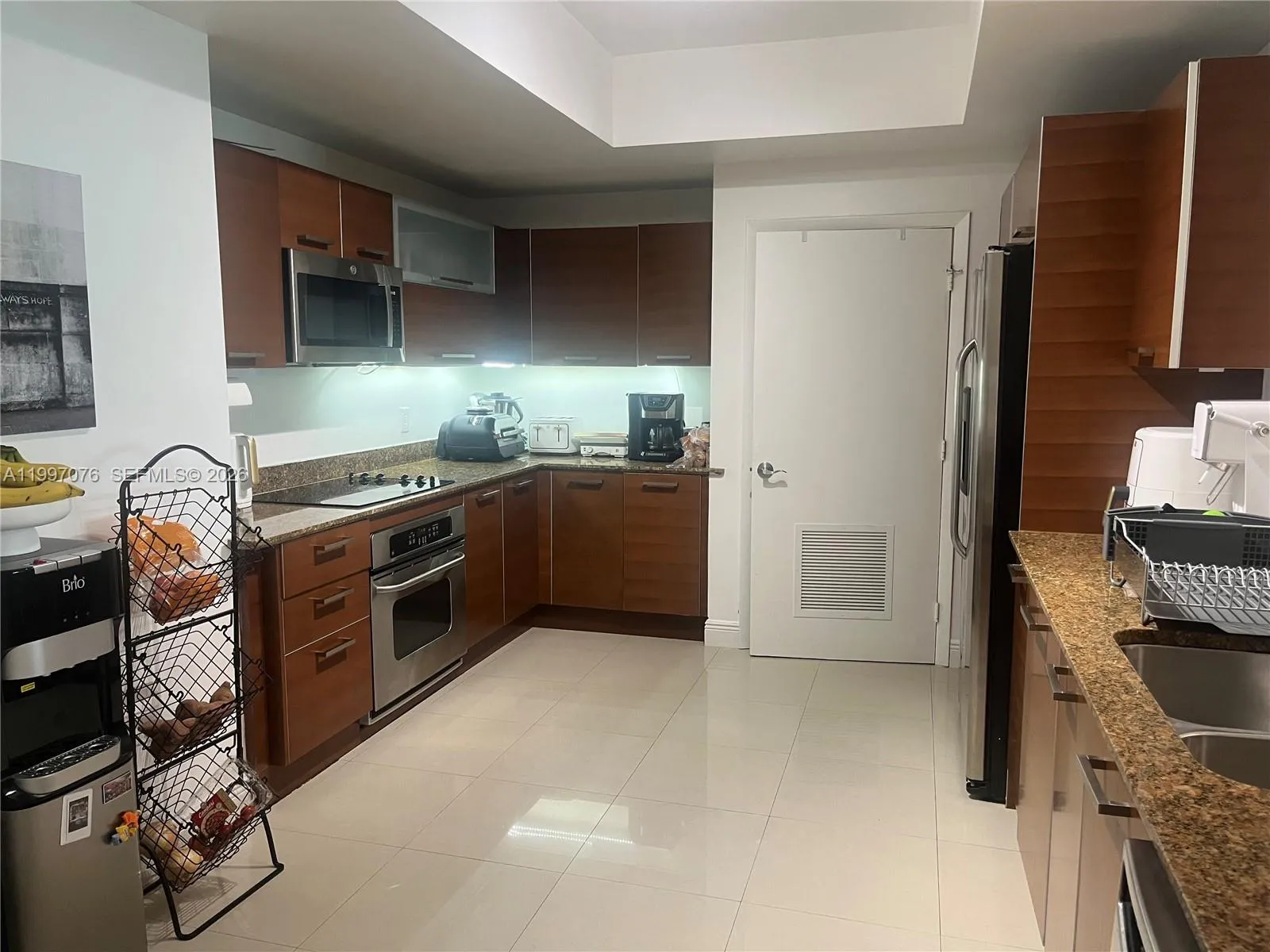 3330 NE 190th St # 1615, Aventura FL 33180