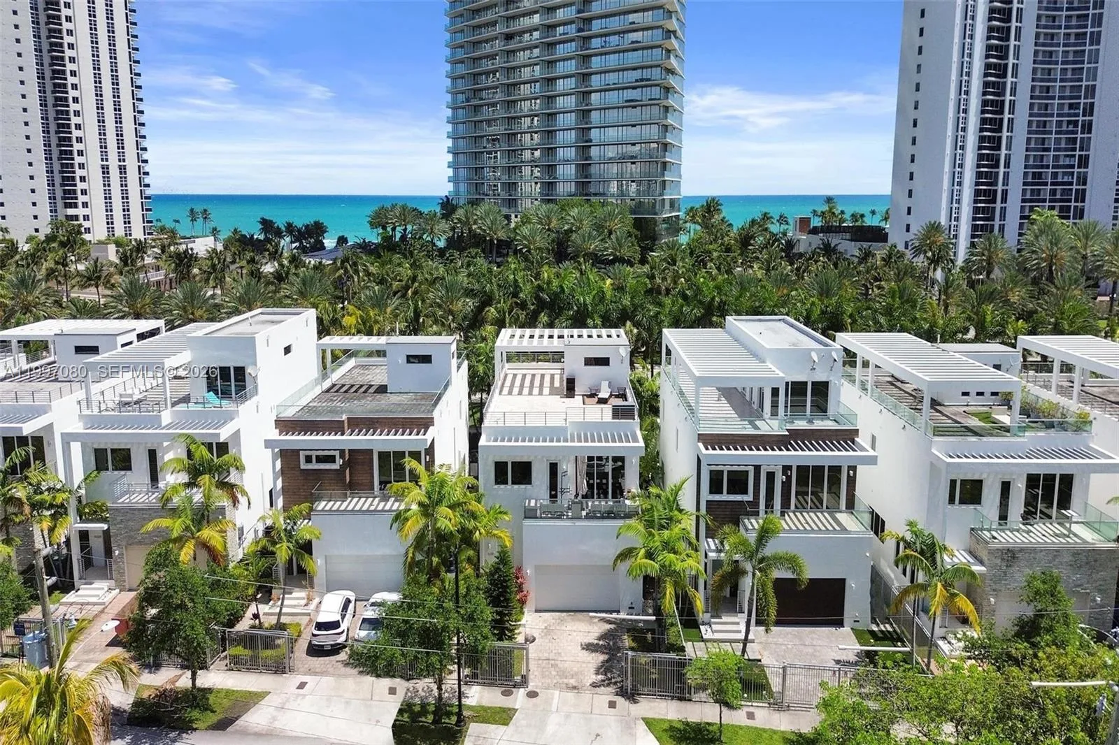 18985 Atlantic Blvd, Sunny Isles Beach FL 33160