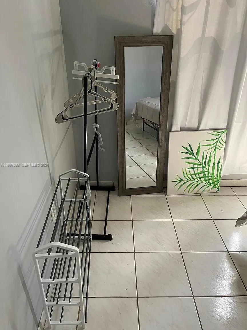 638 SW 15th Ave, Miami FL 33135