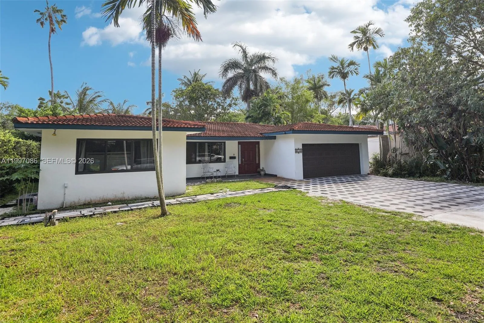 314 NE 85th St, El Portal FL 33138