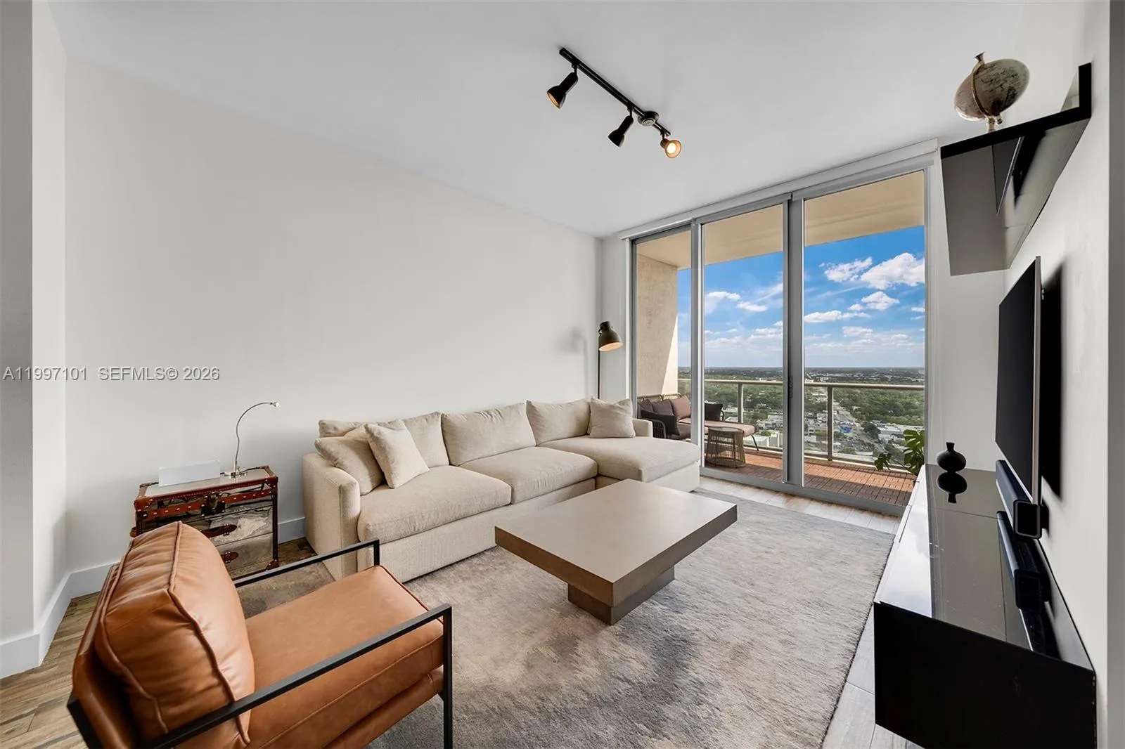 3470 E Coast Ave # H2403, Miami FL 33137