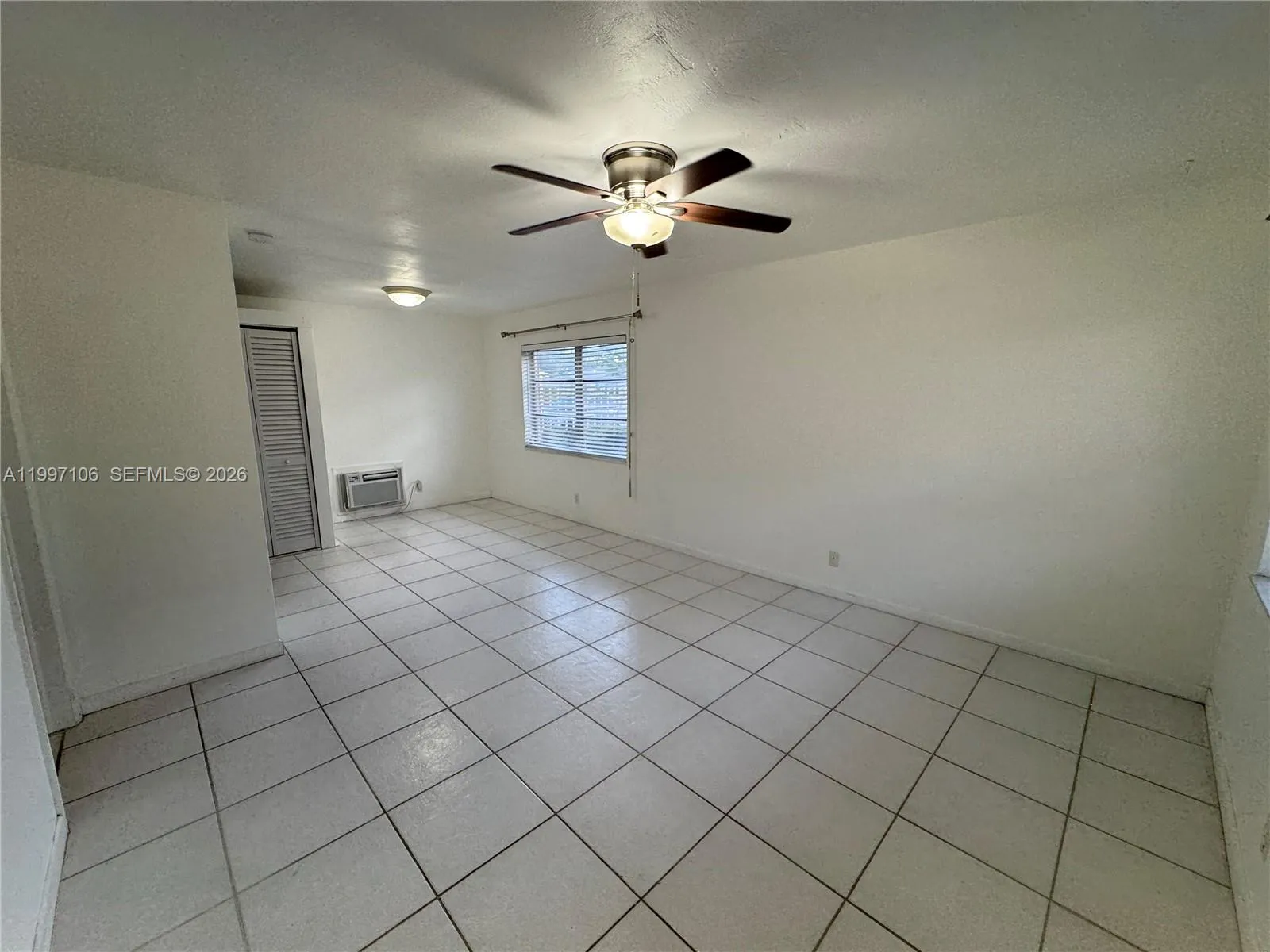 2000 Buchanan St # 11, Hollywood FL 33020