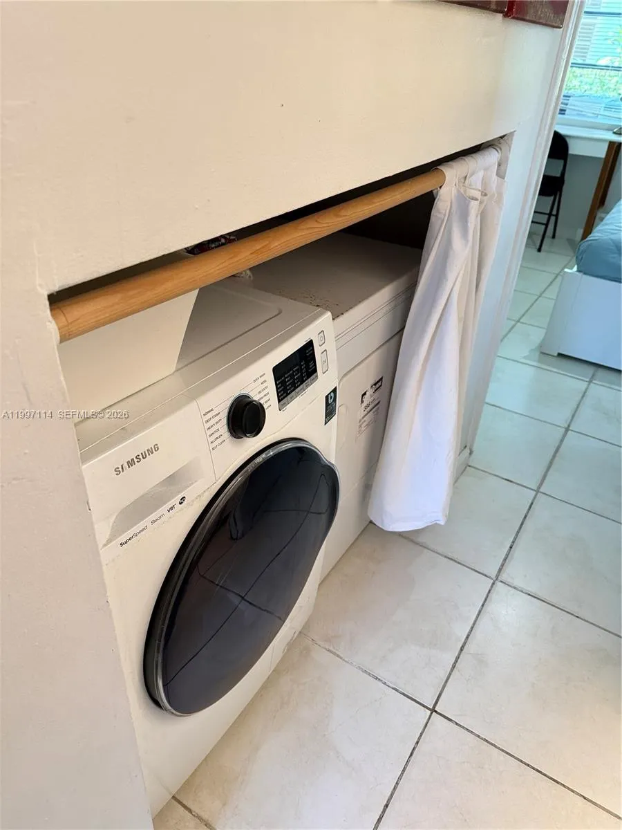 601 Michigan Ave # 3, Miami Beach FL 33139