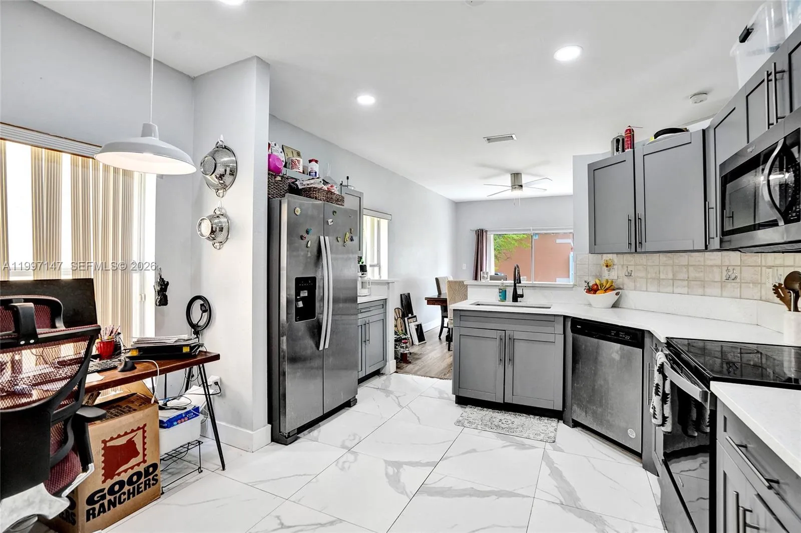 1201 NW 192nd Ln, Pembroke Pines FL 33029