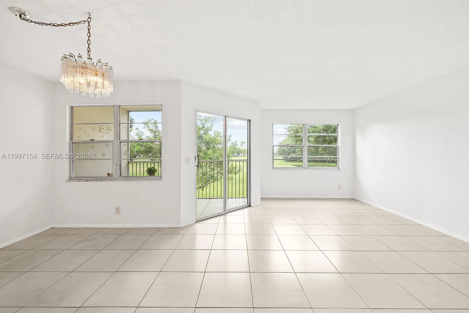 901 SW 128th Ave # 212E, Pembroke Pines FL 33027