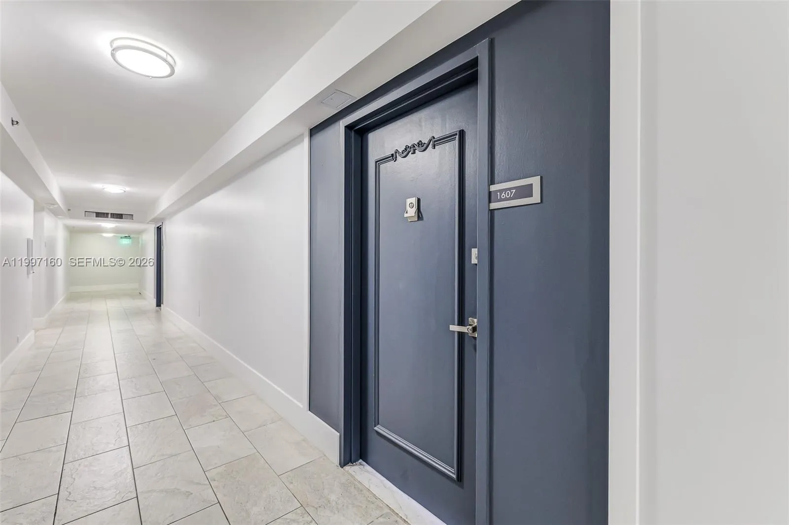 6039 Collins Ave # 1607, Miami Beach FL 33140