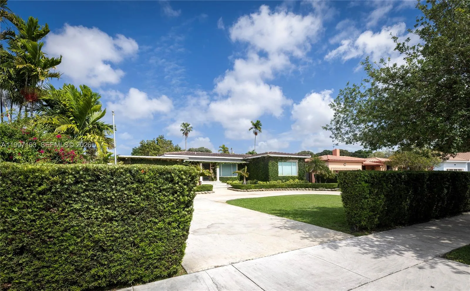 429 Deer Run, Miami Springs FL 33166