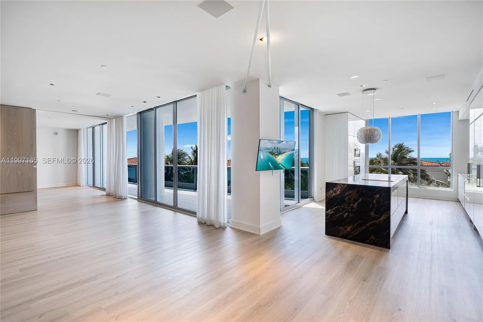 5959 Collins Ave # 705, Miami Beach FL 33140