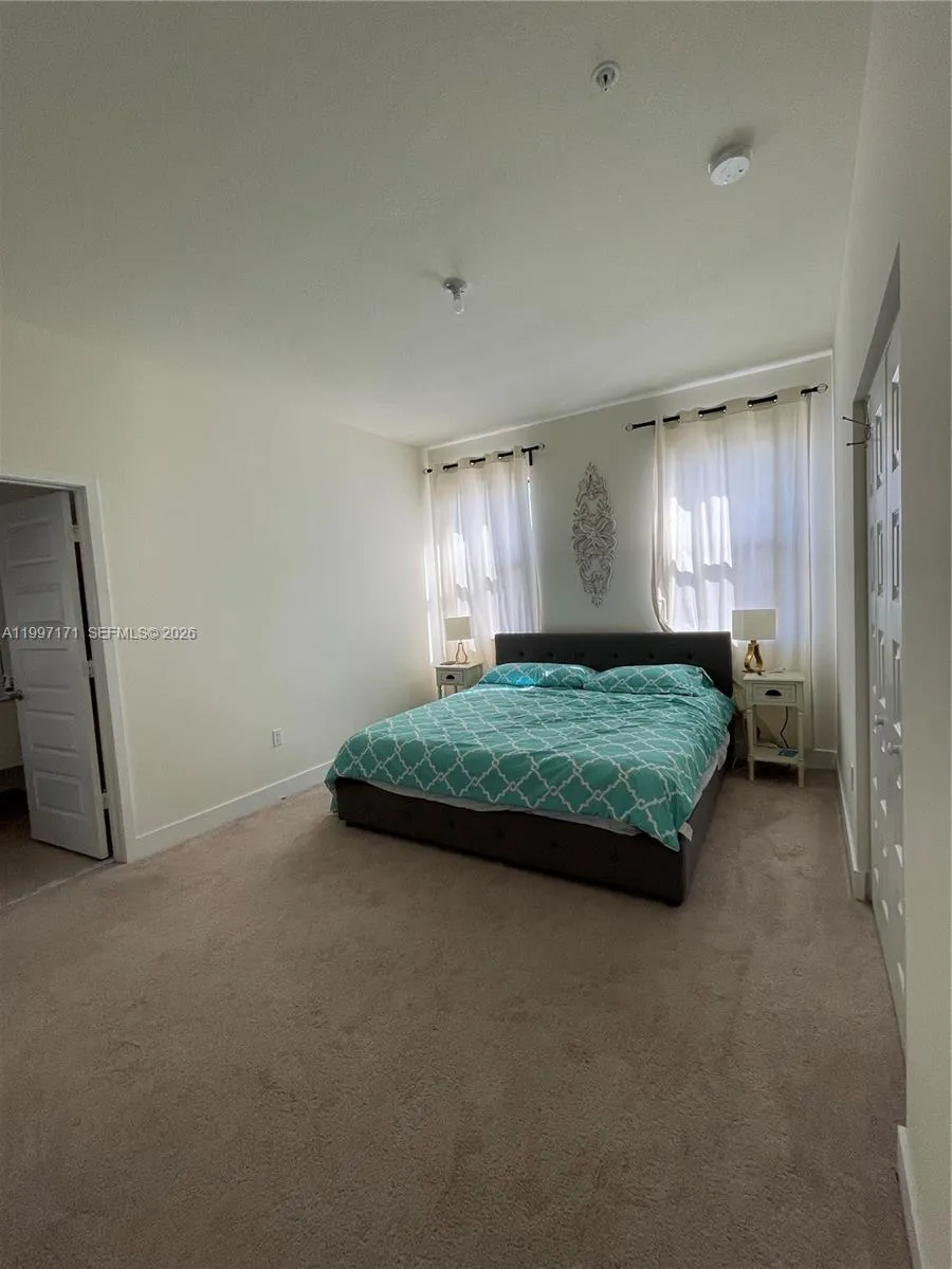 10437 NW 82nd St # 1, Doral FL 33178