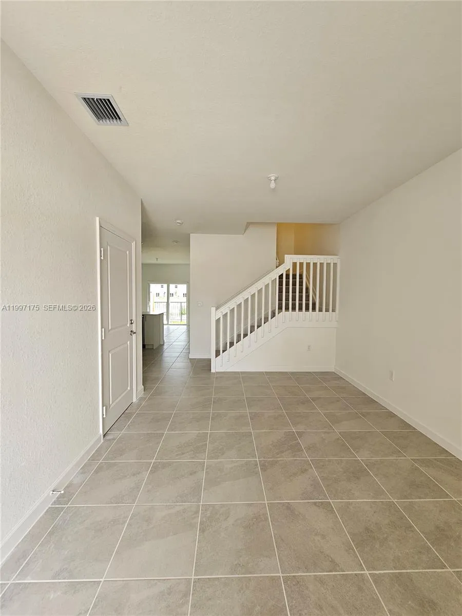 2739 SE 25th Ave, Homestead FL 33035