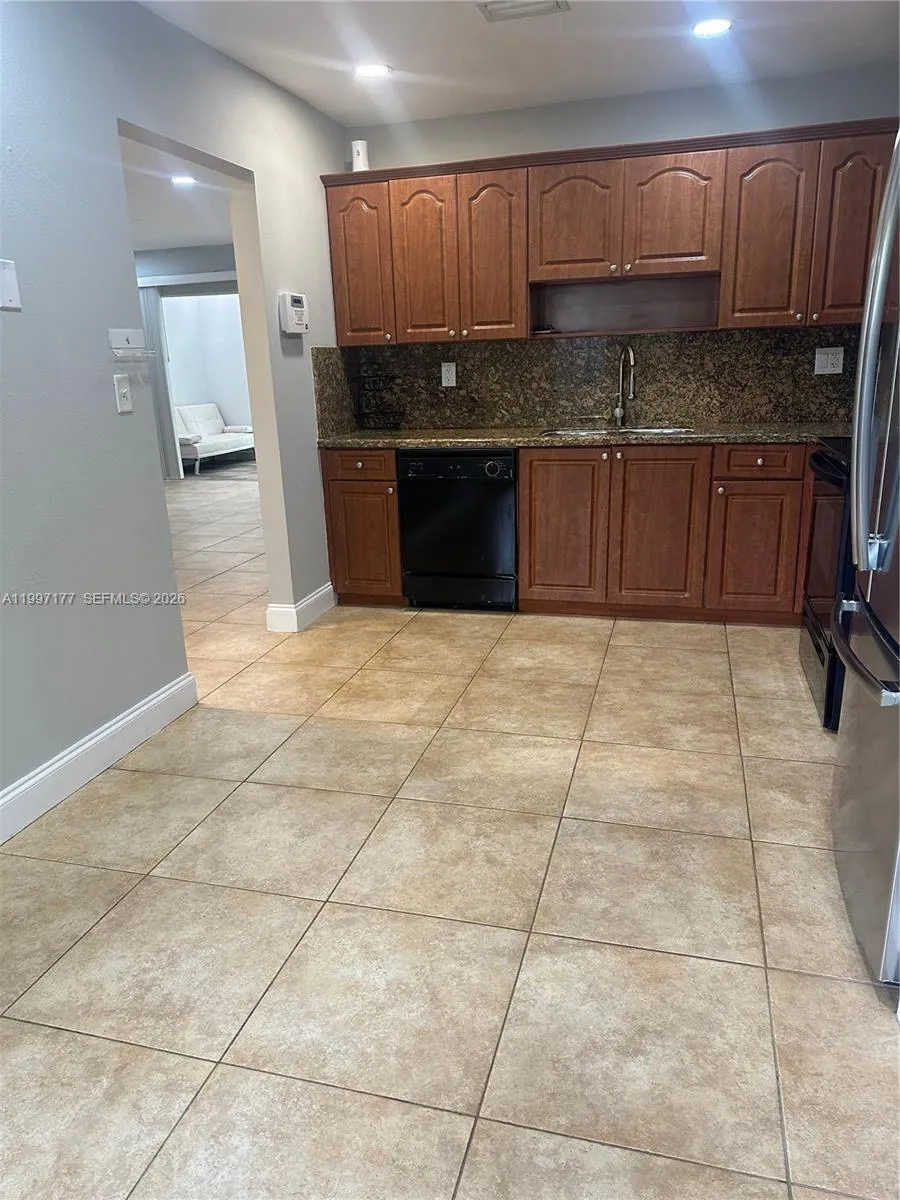 9724 SW 142 PL, Miami FL 33186