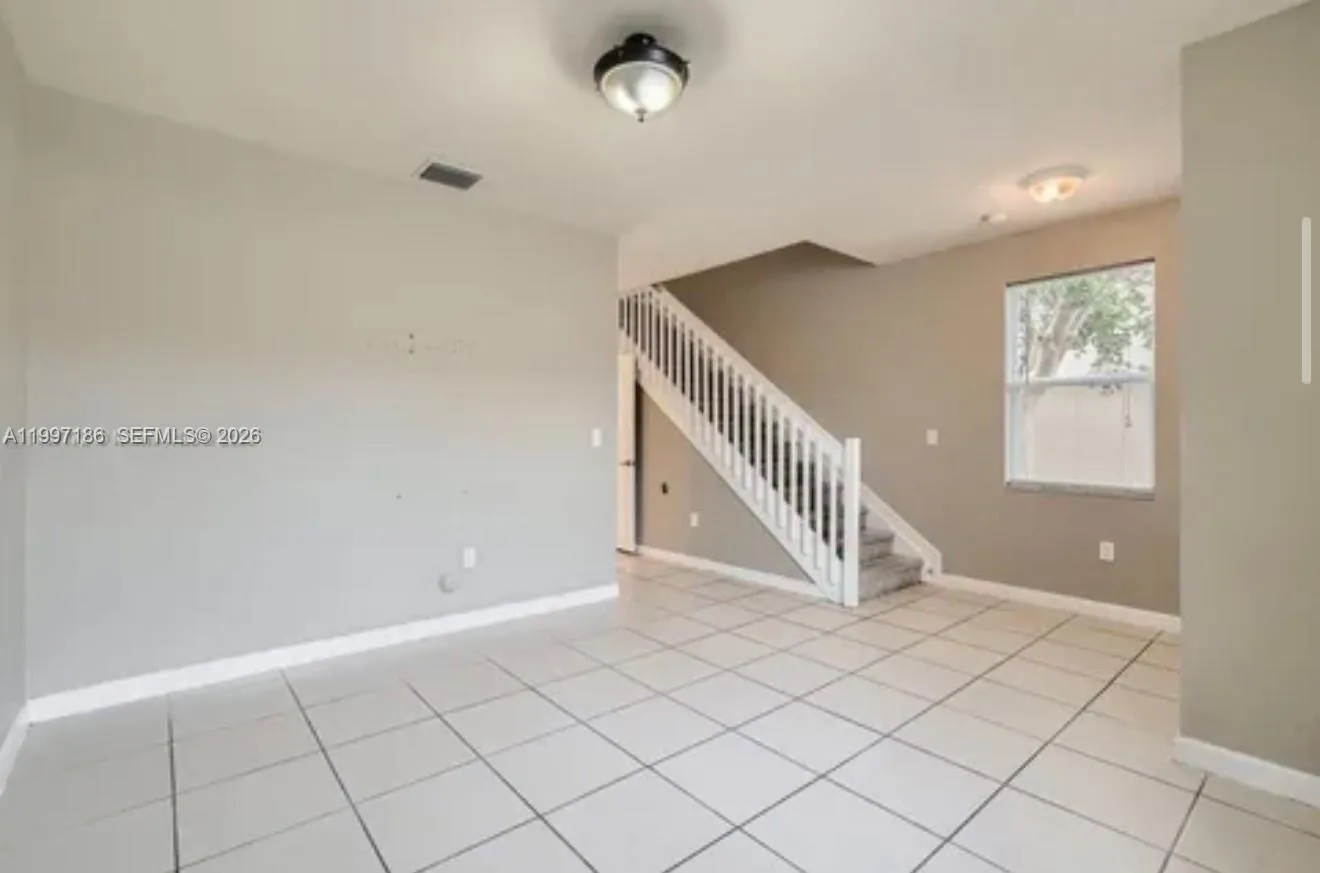 9125 SW 227th St # 1, Cutler Bay FL 33190