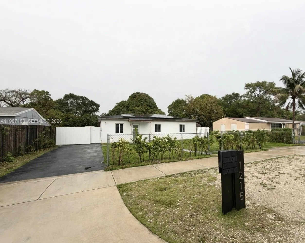 1215 Kasim St, Opa-Locka FL 33054