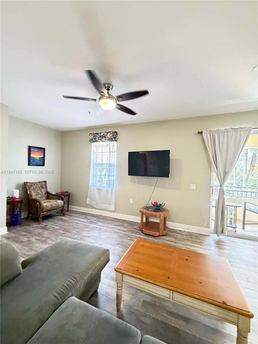 1522 SW 50th St # 302, Cape Coral FL 33914