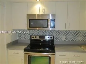 16701 NE 14th Ave # 203, Miami FL 33162