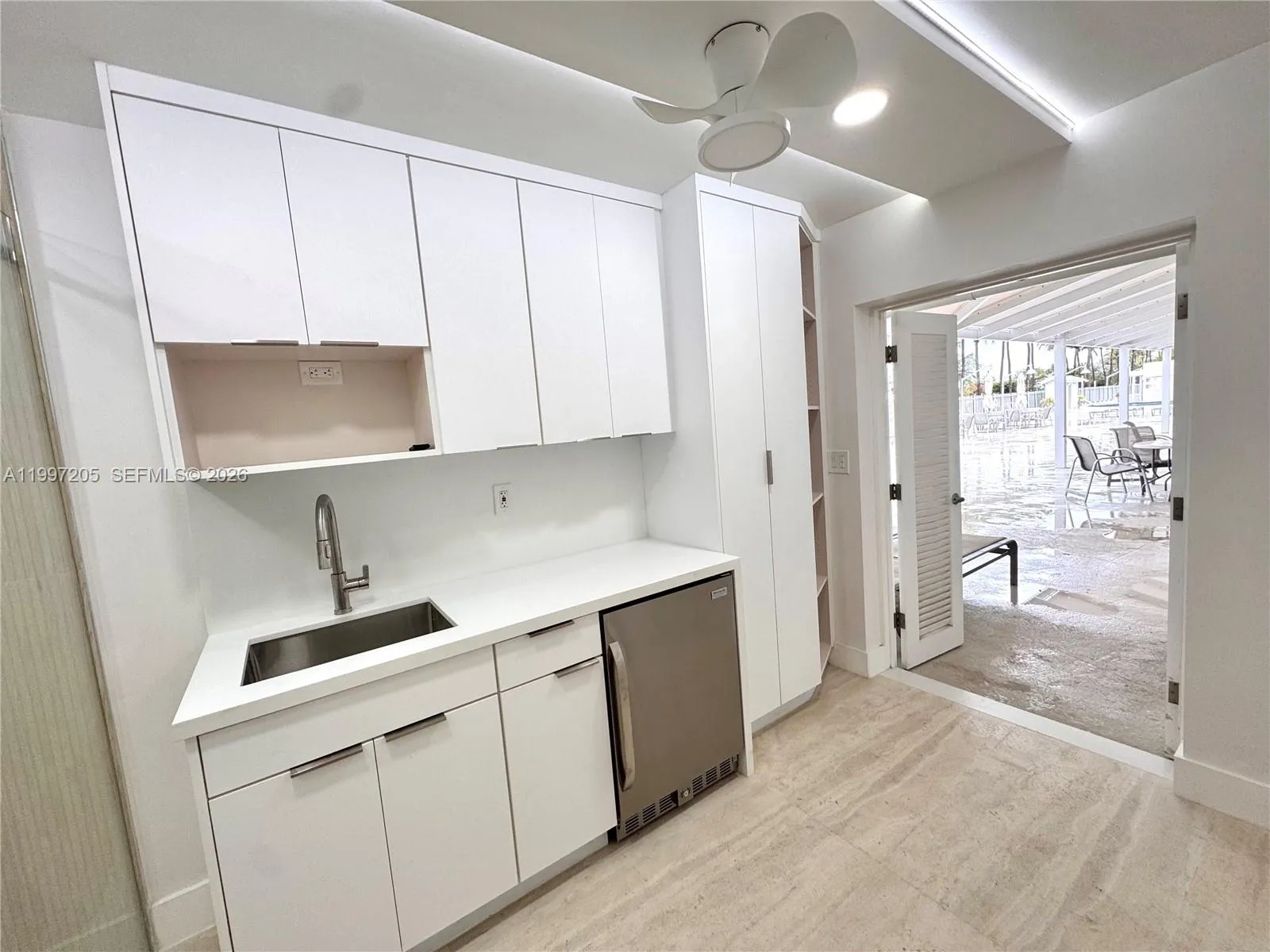 2899 Collins Ave # 6, Miami Beach FL 33140