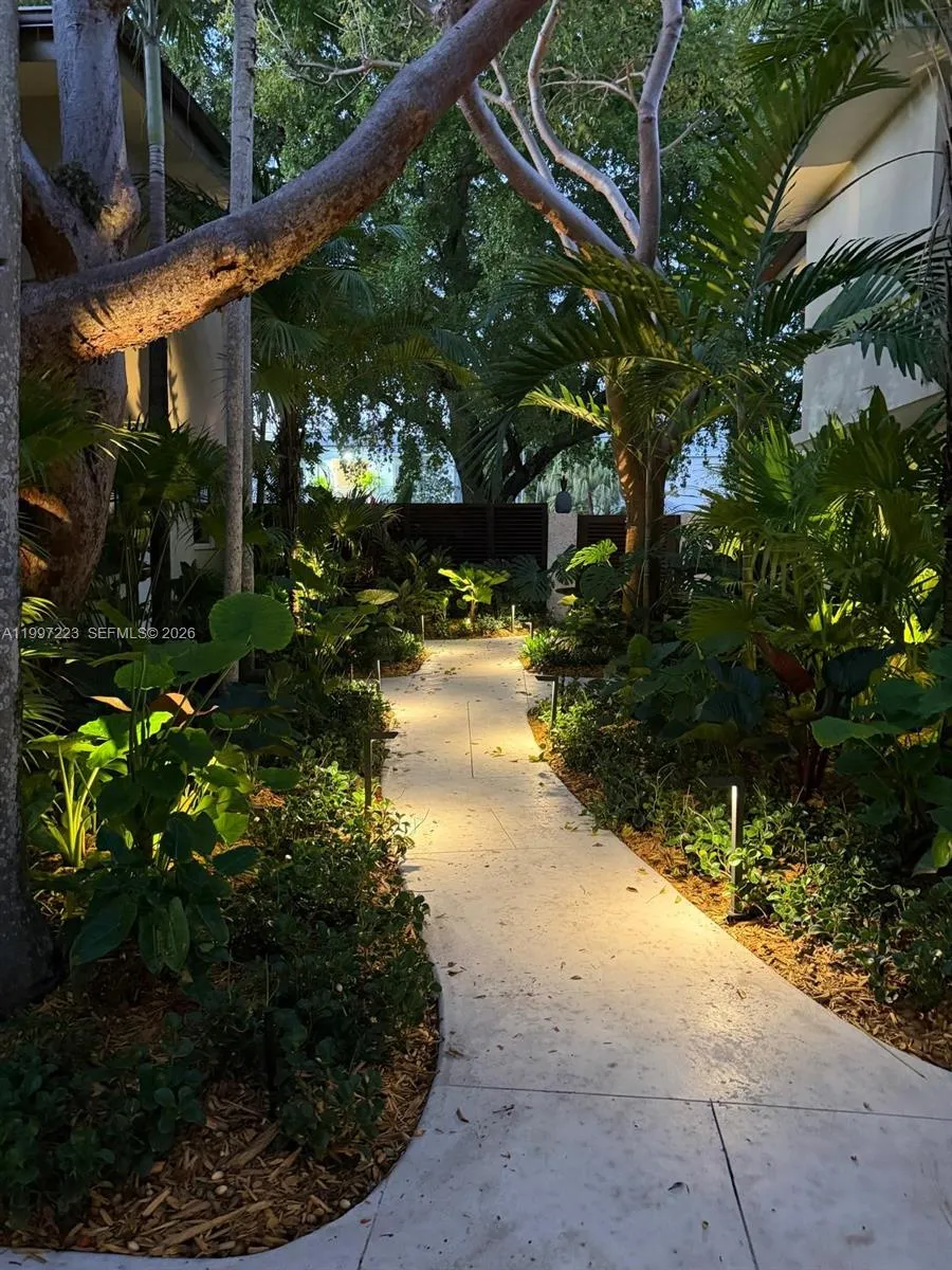 3000 Bird Ave # 3C, Coconut Grove FL 33133