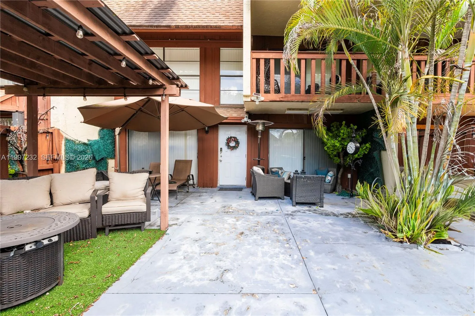 6724 SW 114th Pl, Miami FL 33173