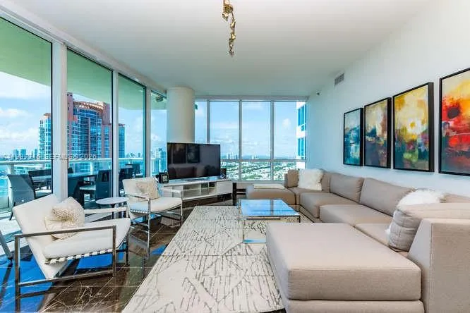 100 S Pointe Dr # 3101, Miami Beach FL 33139