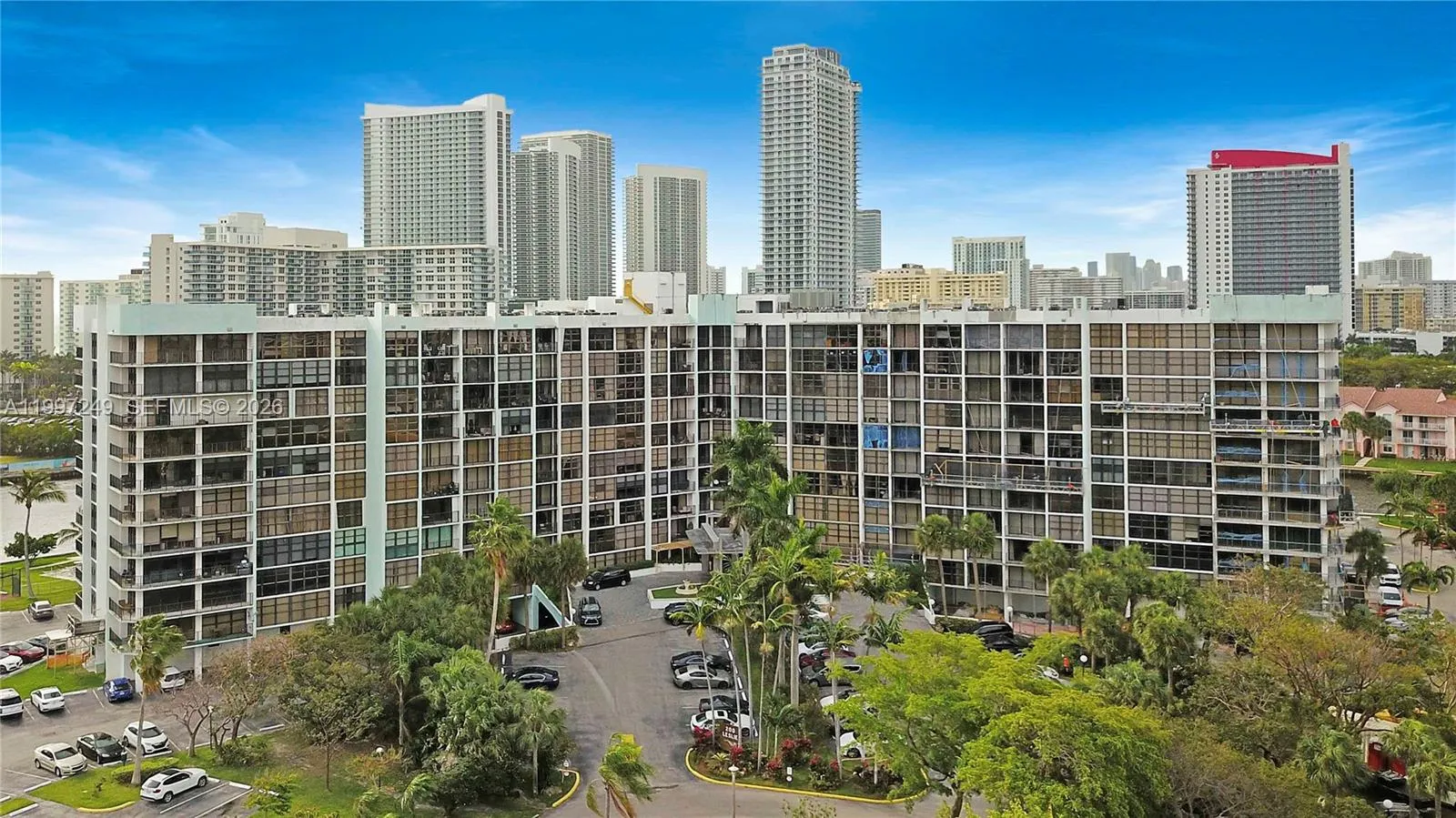 200 Leslie Dr # 226, Hallandale Beach FL 33009