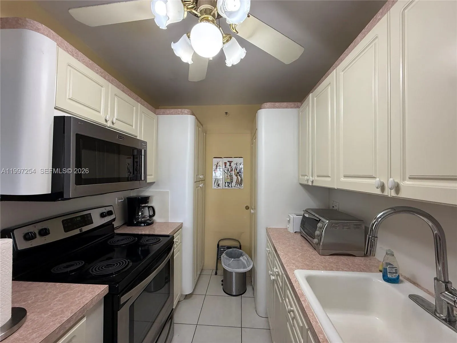 100 Lincoln Rd # 422, Miami Beach FL 33139