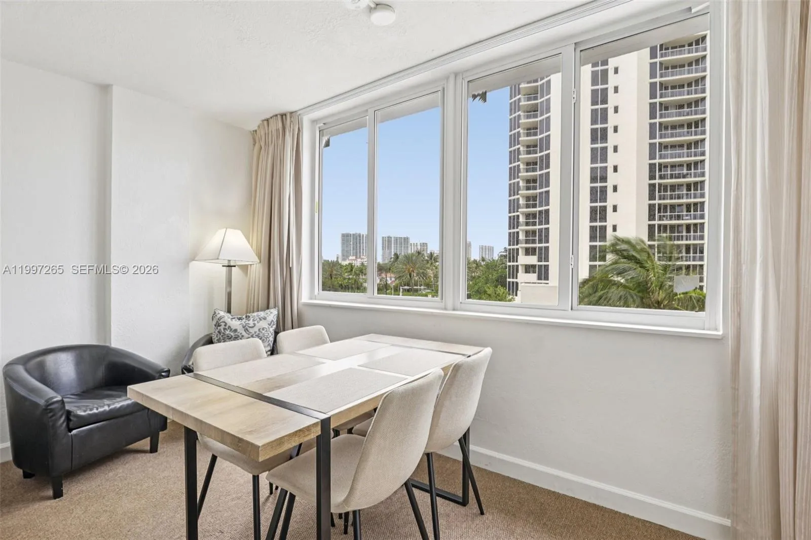 19201 Collins Ave # 223, Sunny Isles Beach FL 33160