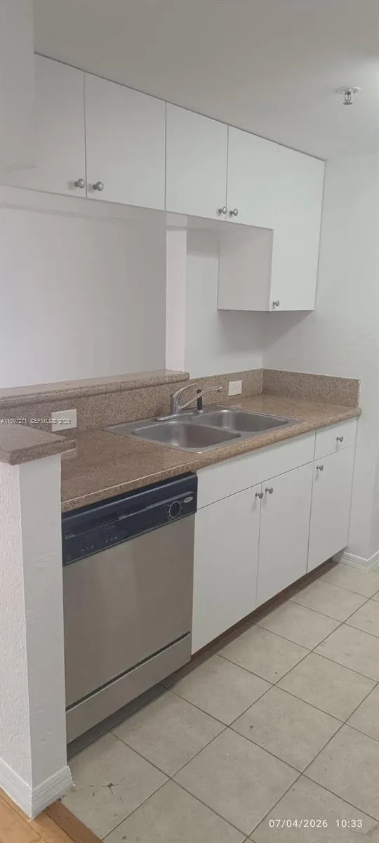 36 NW 6th Ave # 504, Miami FL 33128