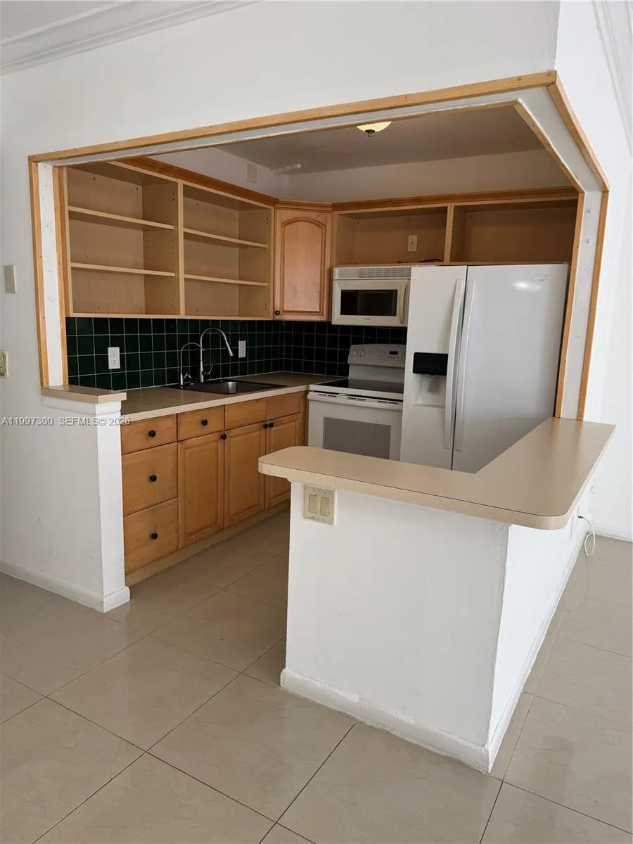 162 Westbury J # 162, Deerfield Beach FL 33442