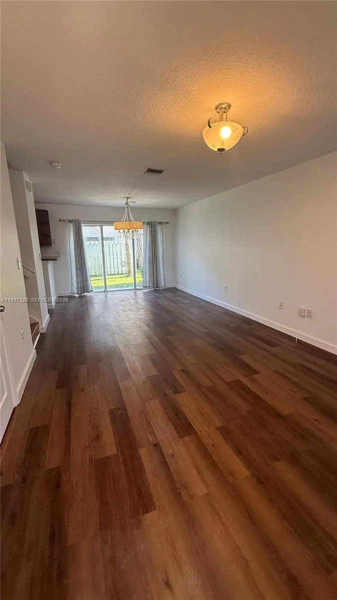 2262 NW 171st Ter, Pembroke Pines FL 33028