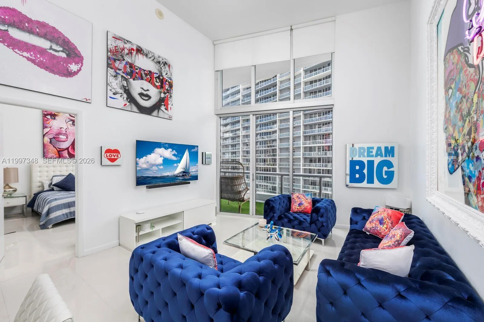 475 Brickell Ave # 2811, Miami FL 33131