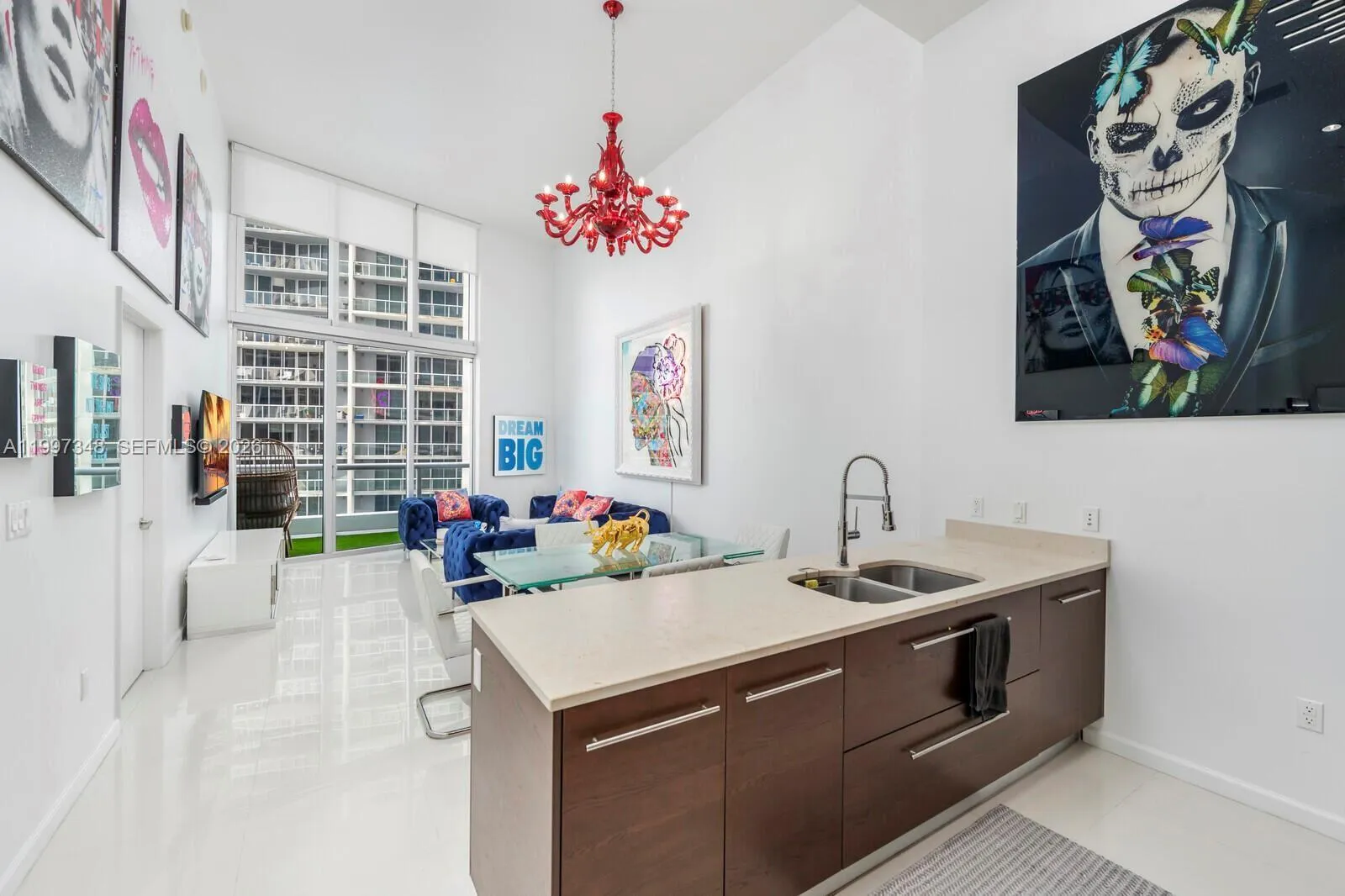 475 Brickell Ave # 2811, Miami FL 33131