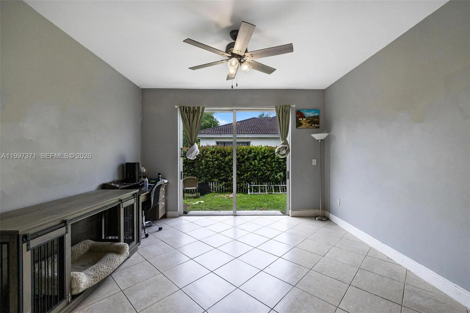 990 NE 42nd Pl, Homestead FL 33033
