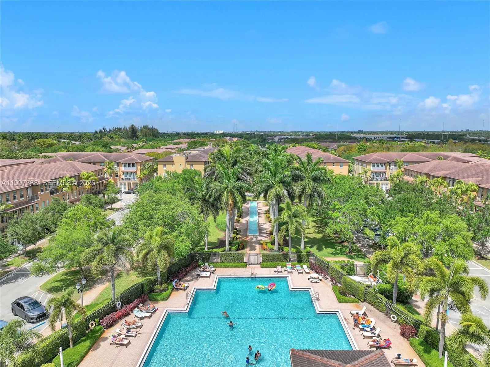 1148 SW 147th Ave, Pembroke Pines FL 33027