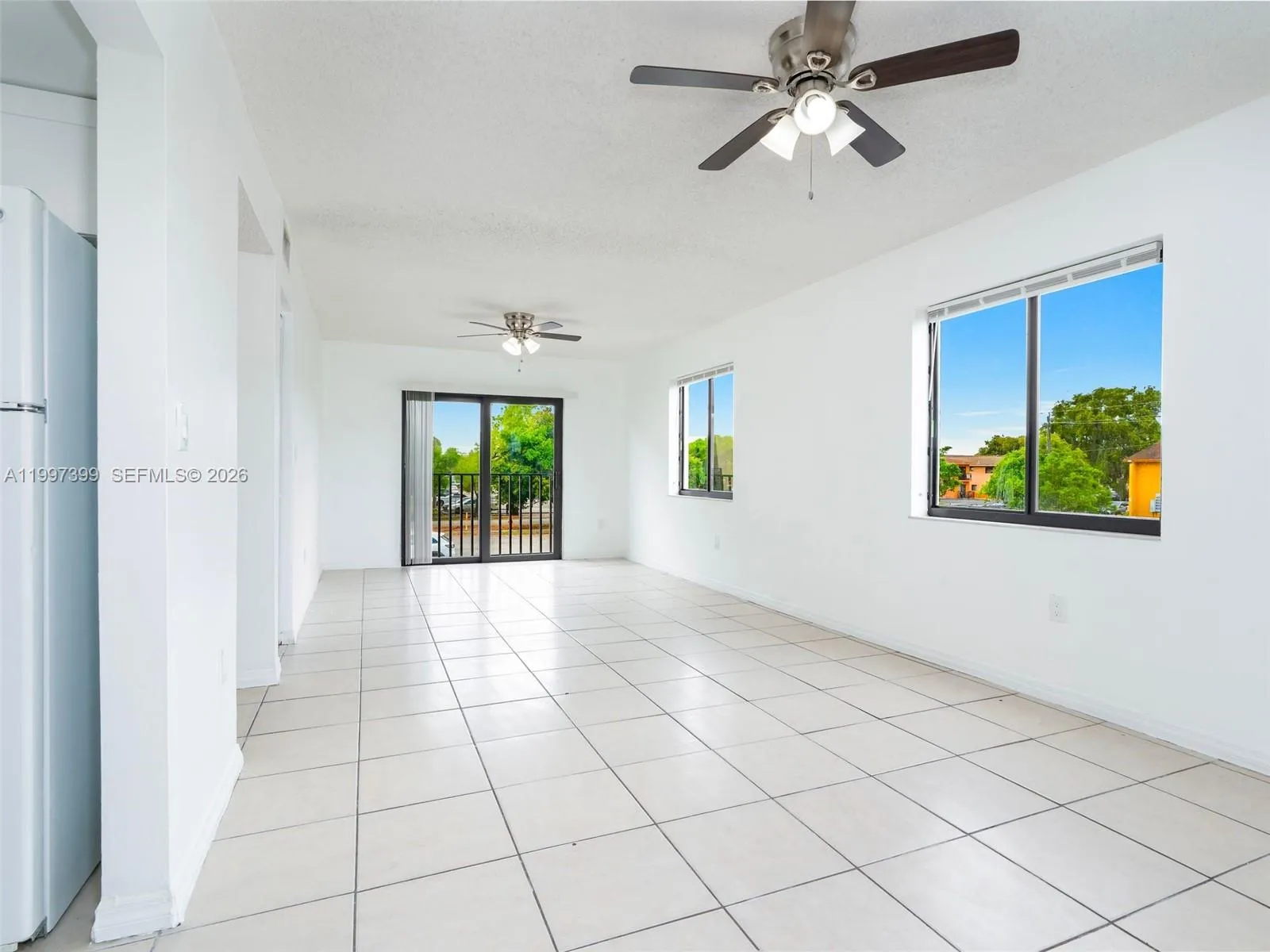 1490 W 42nd Pl # 206, Hialeah FL 33012